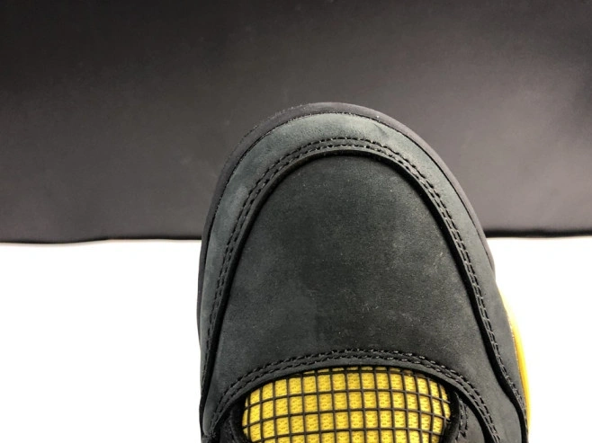 TopPick 4 1030 Retro Thunder 308497- Jordan Air 1230